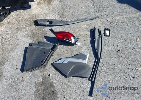 2018 Infiniti Q60 3.0T Luxe из США, поврежденный, VIN JN1EV7EK3JM340878